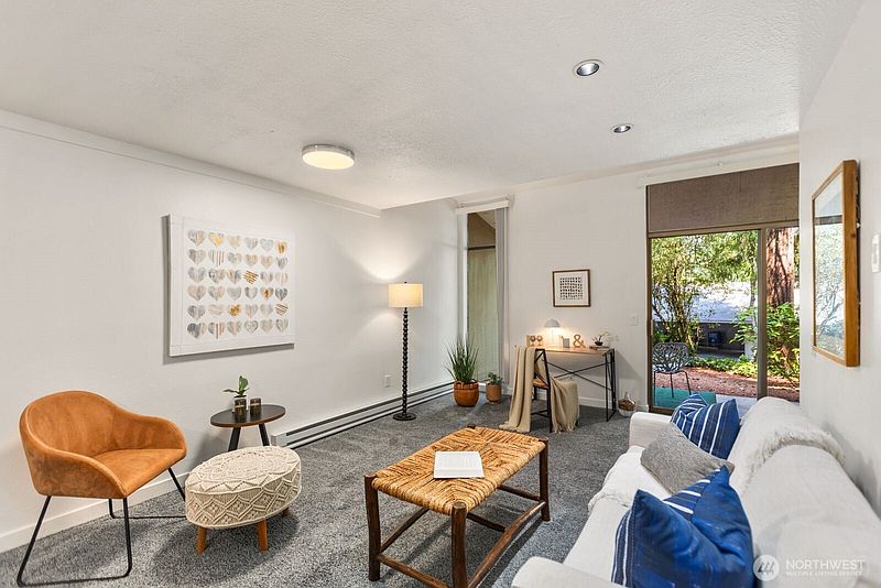 3rd image of 13772 NE 60th Street #180