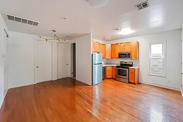 195 Webster Avenue, #3