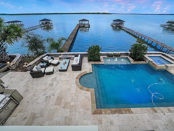 2nd image of 16202 Pelican Beach Ln