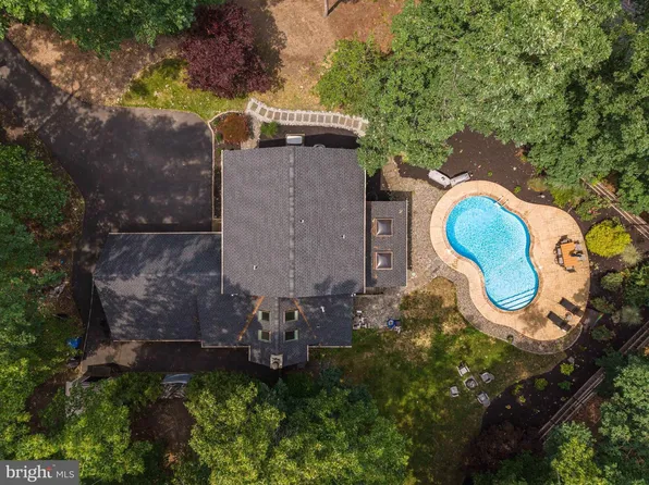 146 Meetinghouse Ln, Shamong, NJ 08088