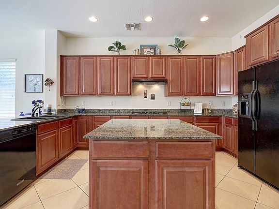 4th image of 60 N Parkview Ln