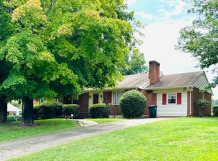 5913 Hines Cir, Lynchburg, VA 24502
