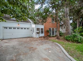 6647 Lindy Ln, Houston, TX 77023