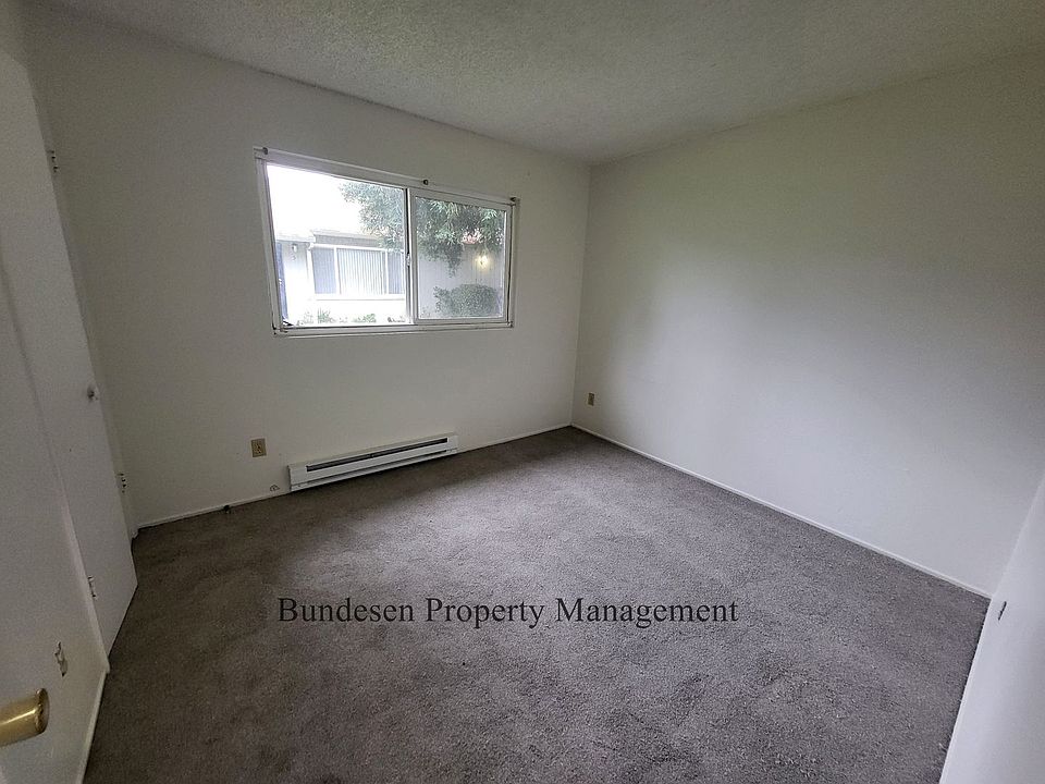 2nd image of 1021 Boyd St Unit 2