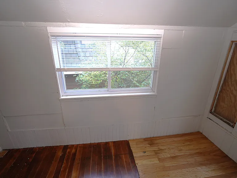 26 Ashford St #2 — Photo 8