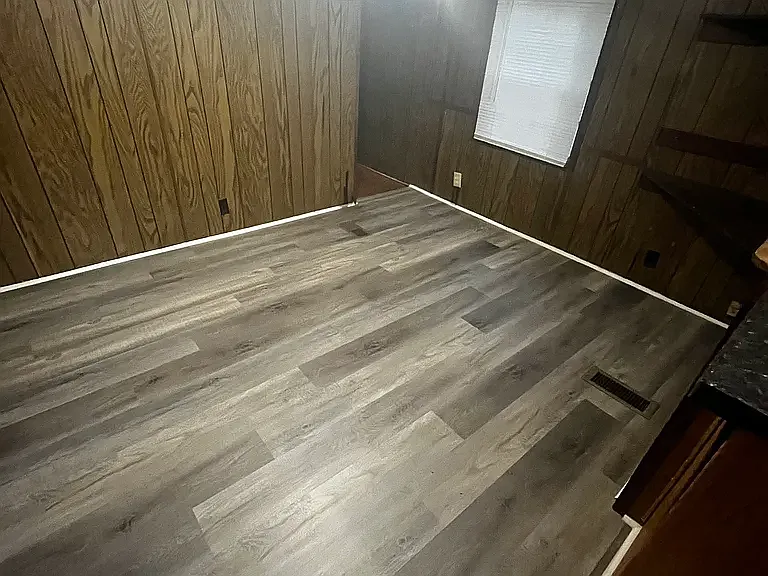 2 bed, 900 sqft, $895 — Photo 1