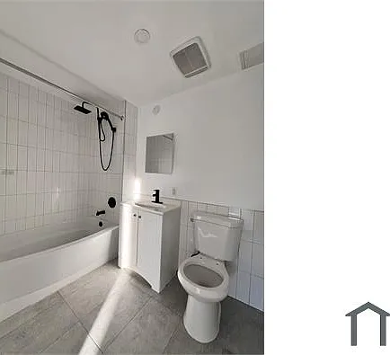 1 bed, $2,762 — Photo 2