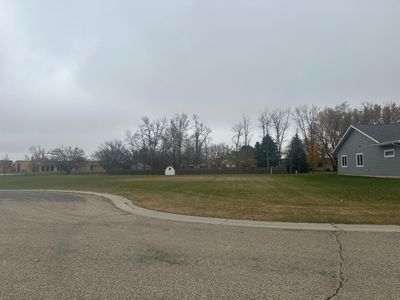 303 Mueller Dr, Hendricks, MN, 56136