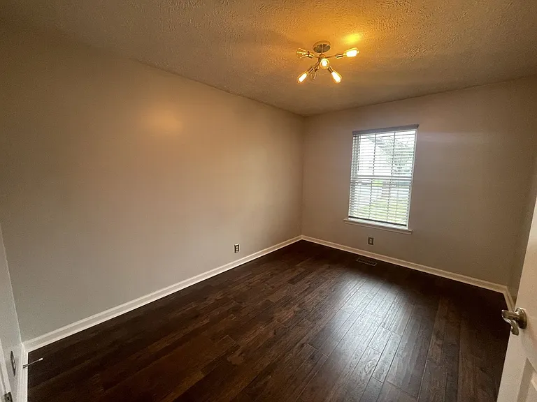 2285 Oak Hill Dr — Photo 18