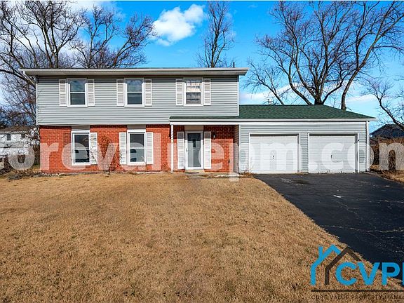 2nd image of 7884 Huguenot Ct