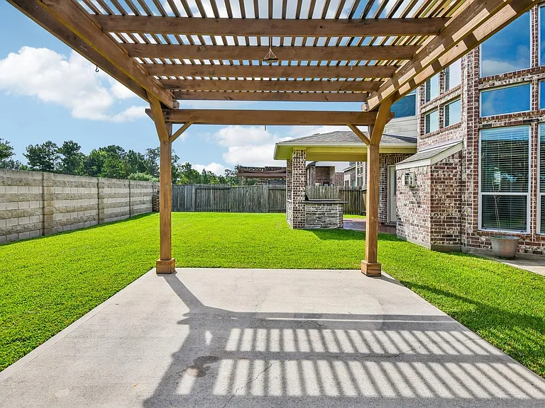 28134 Kudzu Dr — Photo 42
