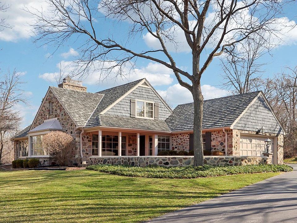 1st image of 1260 Lakeside DRIVE