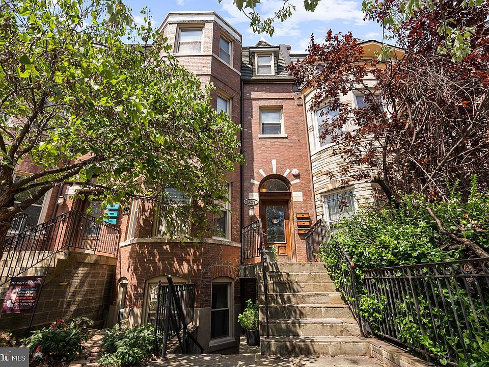 1st image of 1427 Clifton St NW APT 4