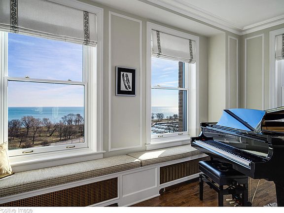 4th image of 3500 N Lake Shore Dr APT 12C