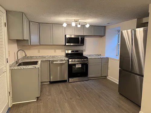 161 Frederick Rd Photo 1