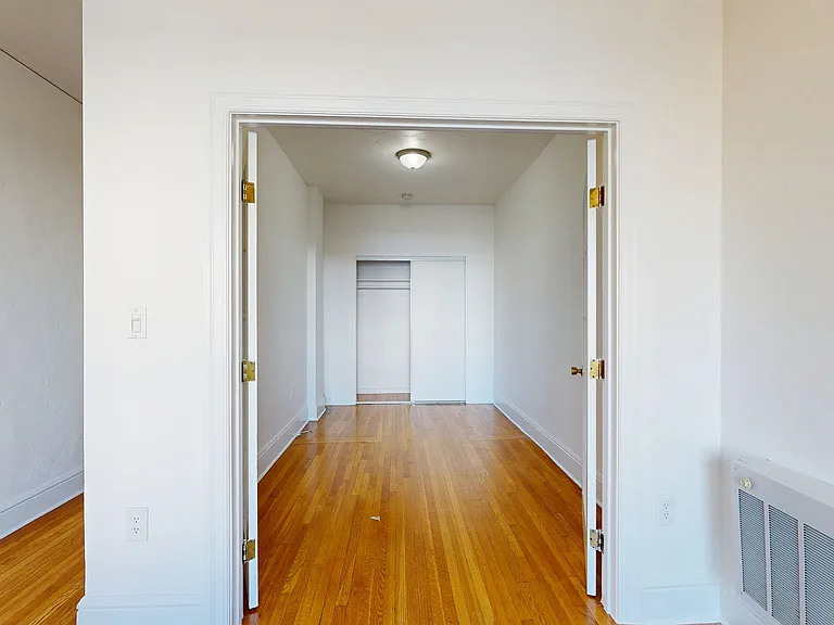727 Ellis St #305 — Photo 8