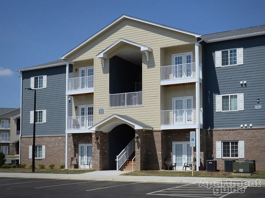 Fully furnished, all inclusive apartment