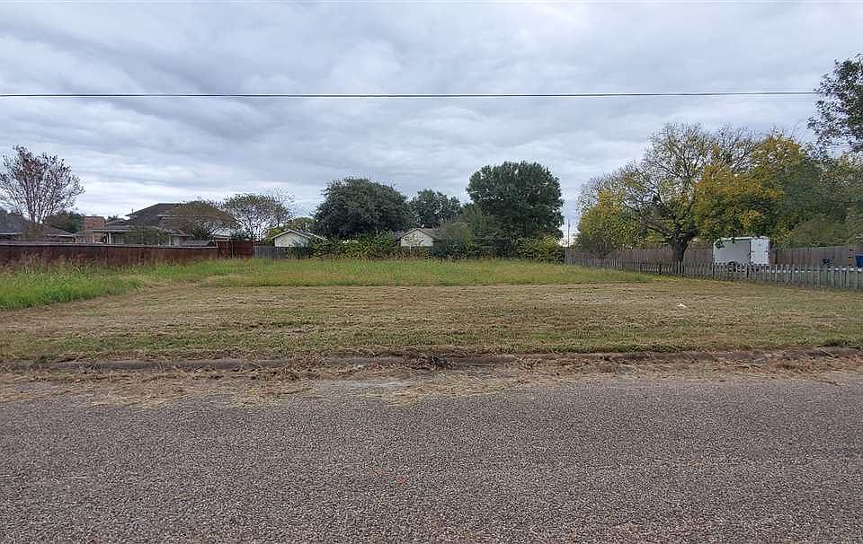 1st image of Park Ln