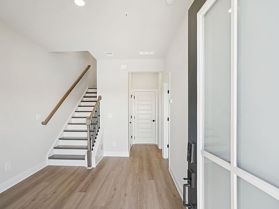 The Jordan floorplan with the Clarity Linen interior package.