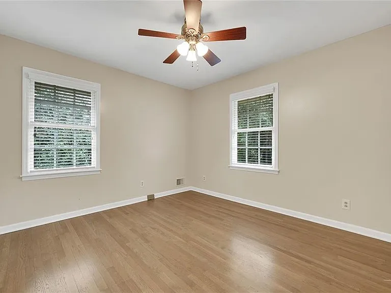 4517 E Kings Point Cir — Photo 23