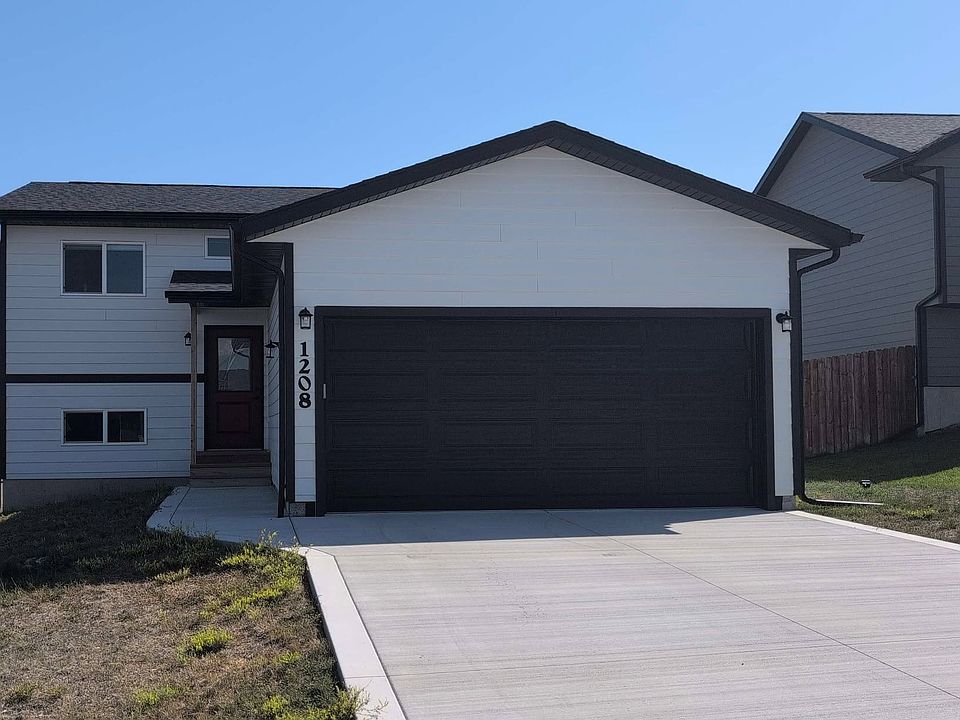 1st image of 1208 Kenai Dr