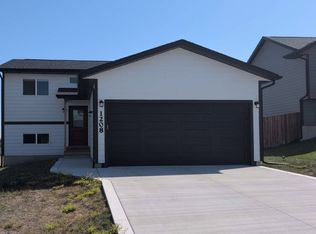 1208 Kenai Dr, Elder, SD 57719