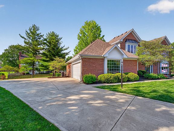 2nd image of 1402 Prairie Creek Ct