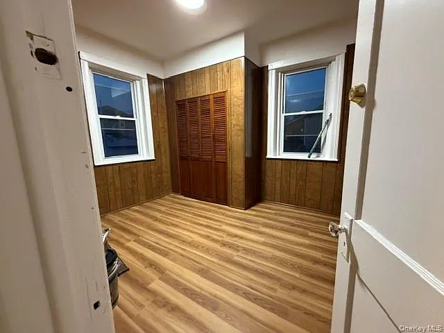 3 bed, 1.0 bath, 2014 sqft, $3,753 — Photo 2