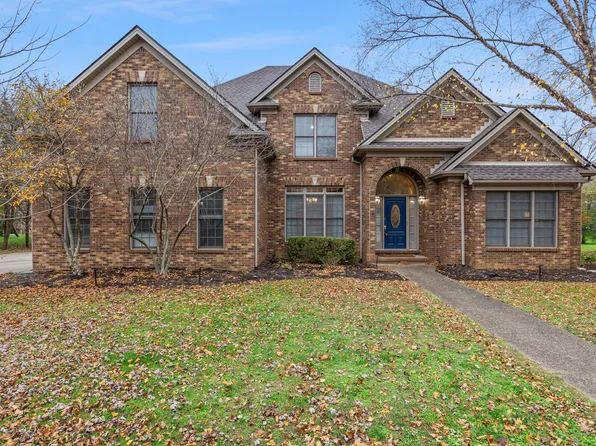 4188 John Alden Ln, Lexington, KY 40504