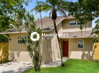 2429 Apache St, Sarasota, FL 34231