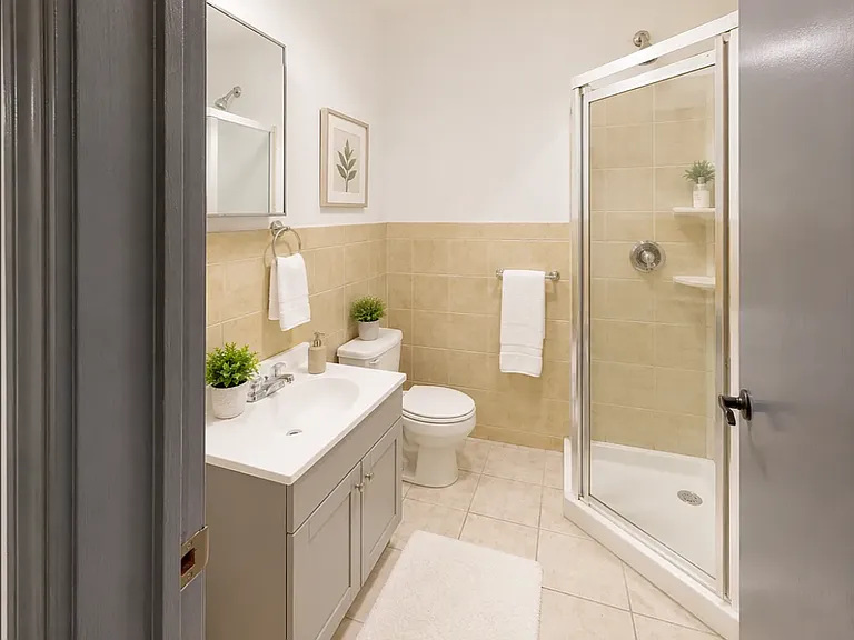 371 Kosciuszko St #1AA — Photo 8