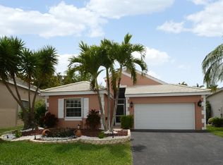 370 Somerset Way, Weston, FL 33326