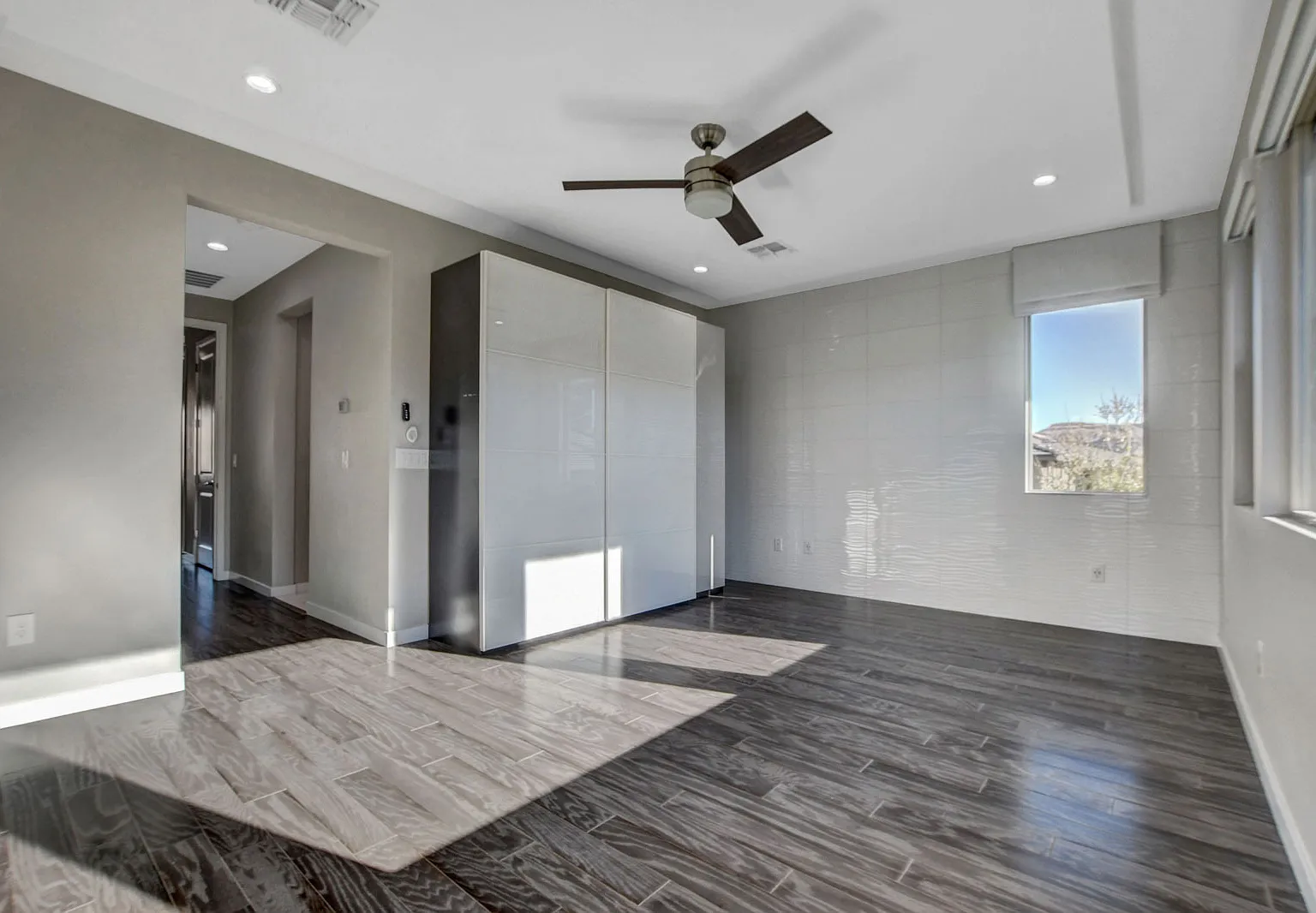 6005 Andezano Dr - 0 — Photo 3