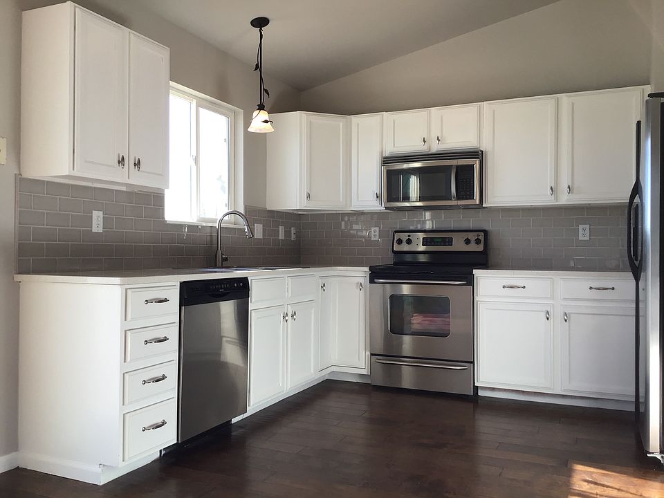Beautiful remodeled kitchen 