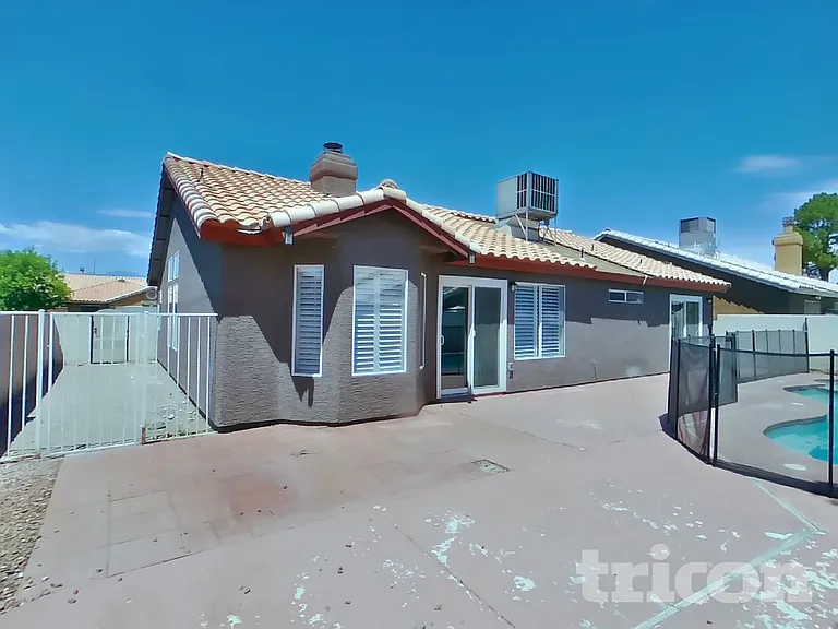 7528 Pinto Bluff St — Photo 15