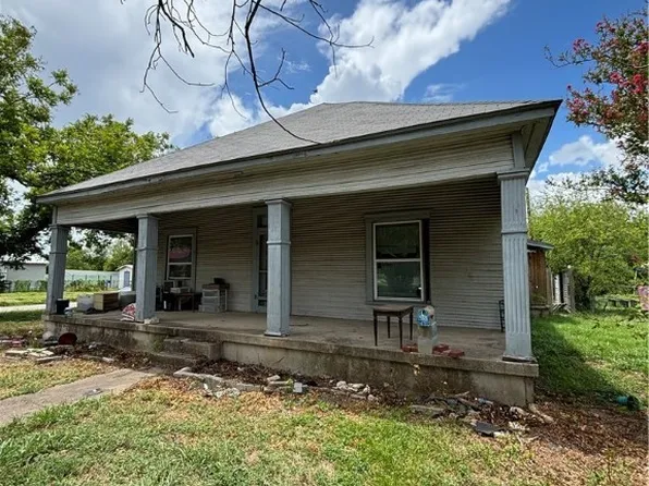 420 S 27th St, Temple, TX 76504