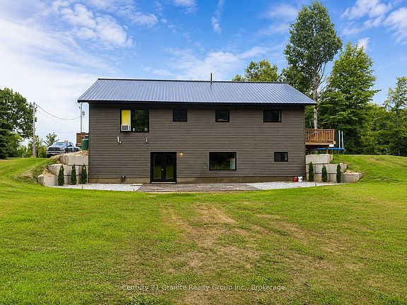 4th image of 36 Fraser Lake Rd