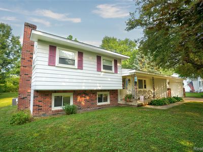 3464 S Elms Rd, Swartz Creek, MI, 48473