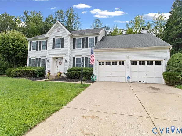 18892 Leaf Covered Ct, Triangle, VA 22172