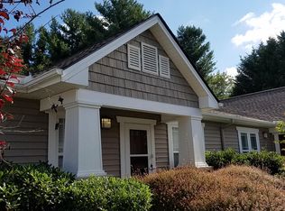 4303 Wood Duck Way, Hendersonville, NC 28792