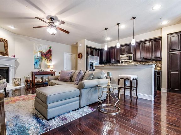 3rd image of 4424 Riverview Dr