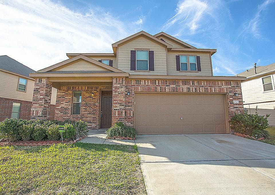 1st image of 4323 Foster Gardens Ln