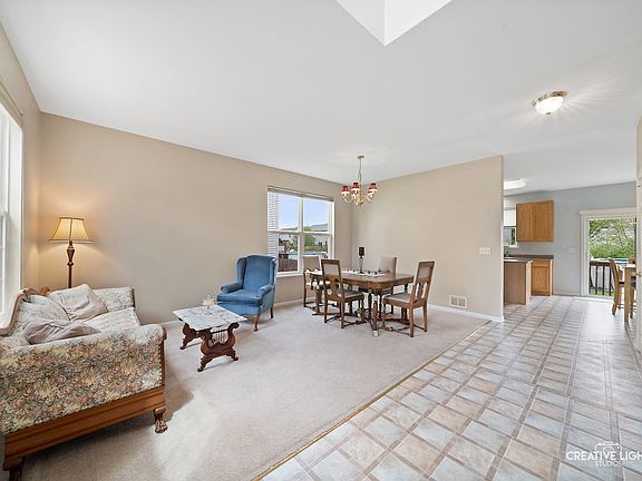 3rd image of 2538 Hartfield Dr