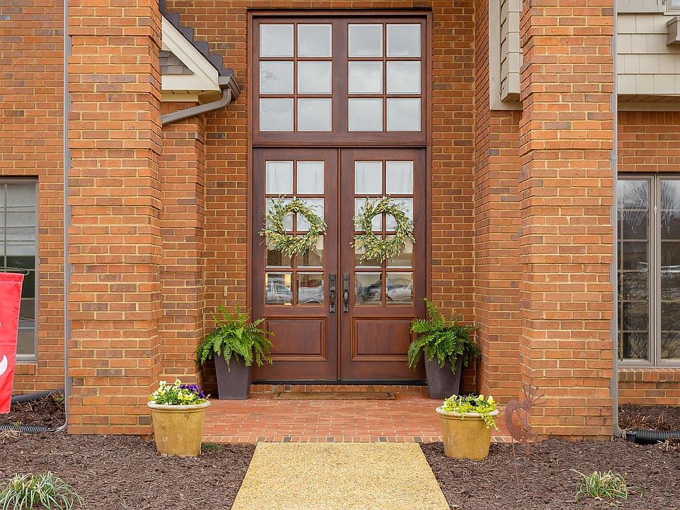 1922 Charlotte Ct, Florence, AL 35630 Zillow