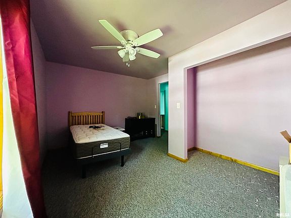 5th image of 105 E Gaskins St