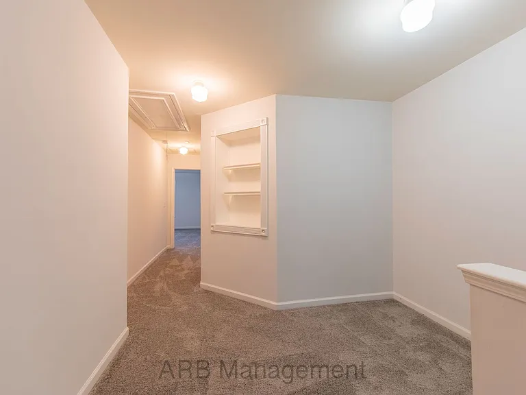 4922 Sherwood Way — Photo 9