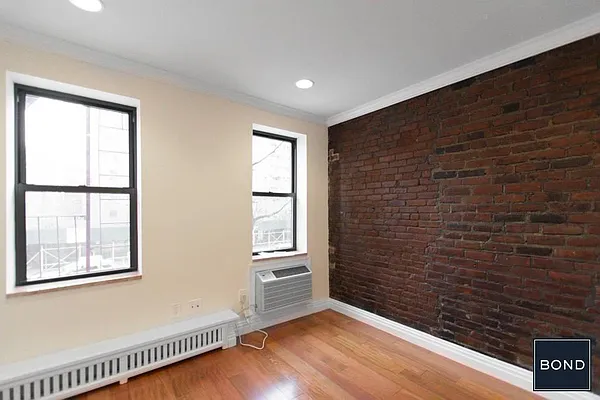 Rented by Bond New York | media 1