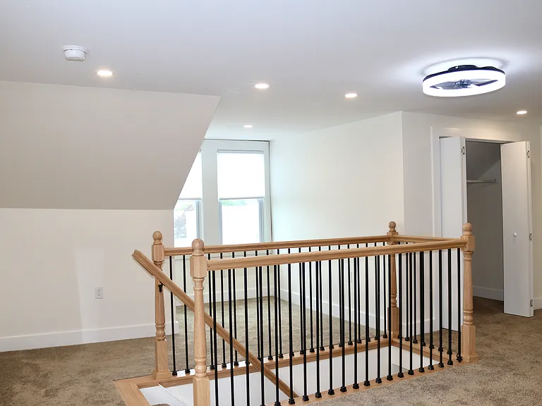 156-158 N 2nd St #158C — Photo 17