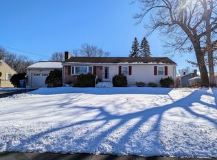 3 Vinlen Dr, Windsor, CT 06095