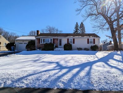 3 Vinlen Drive, Windsor, CT, 06095